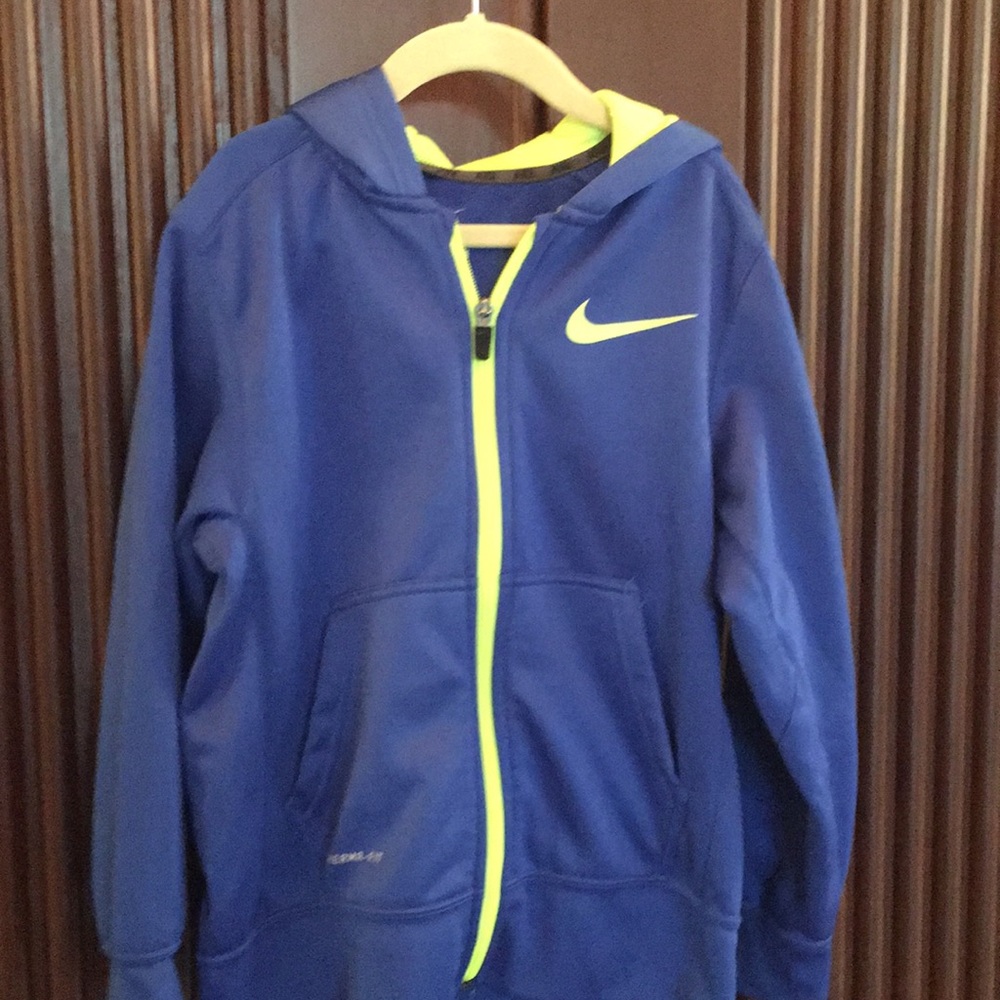 Boys Nike jacket.